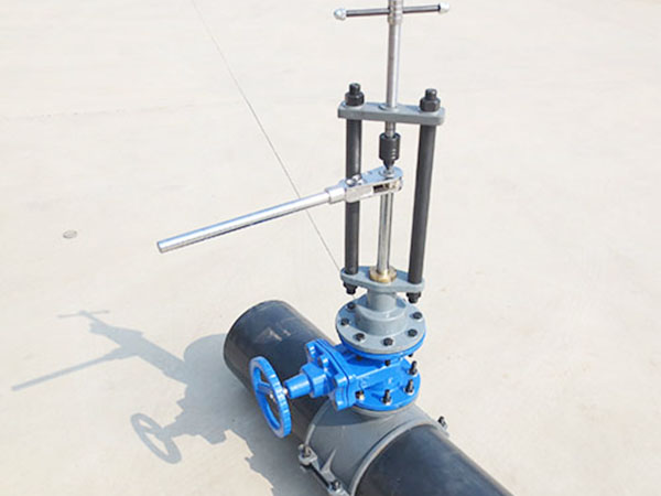 水鉆孔機(jī)怎么用？鉆孔機(jī)后面起火是什么原因？