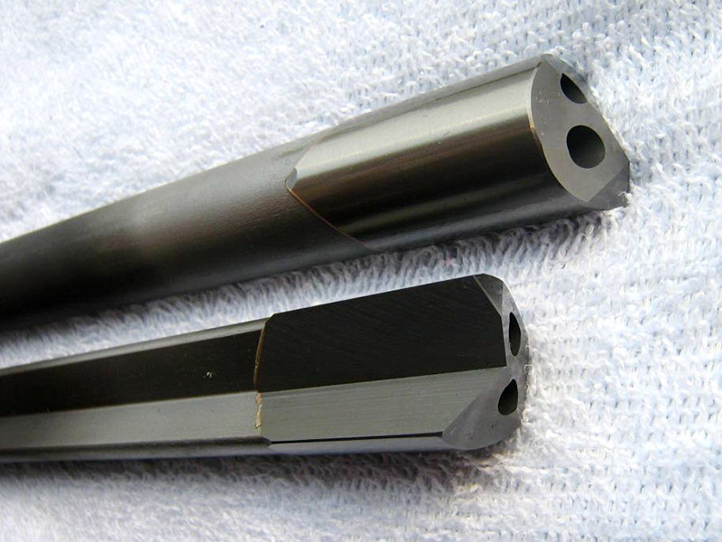 有沒(méi)有8.9的深孔鉆刀具？